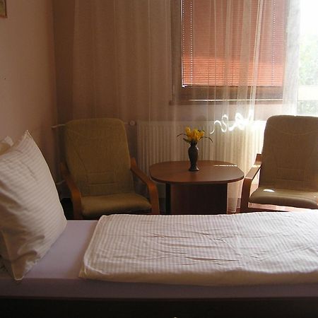 Hotel Slnecny Dvor ミハロフツェ 部屋 写真