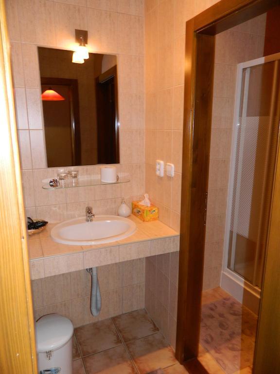 Hotel Slnecny Dvor ミハロフツェ 部屋 写真